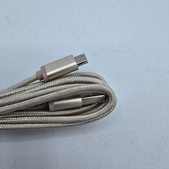 Wireless Gear 6 ft micro usb sync and charge cable. Fabric material. - Picture 3 of 4